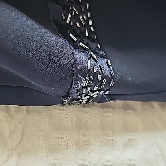 Navy Jones Wear Evening Dress - 16 - Picture 3 of 7